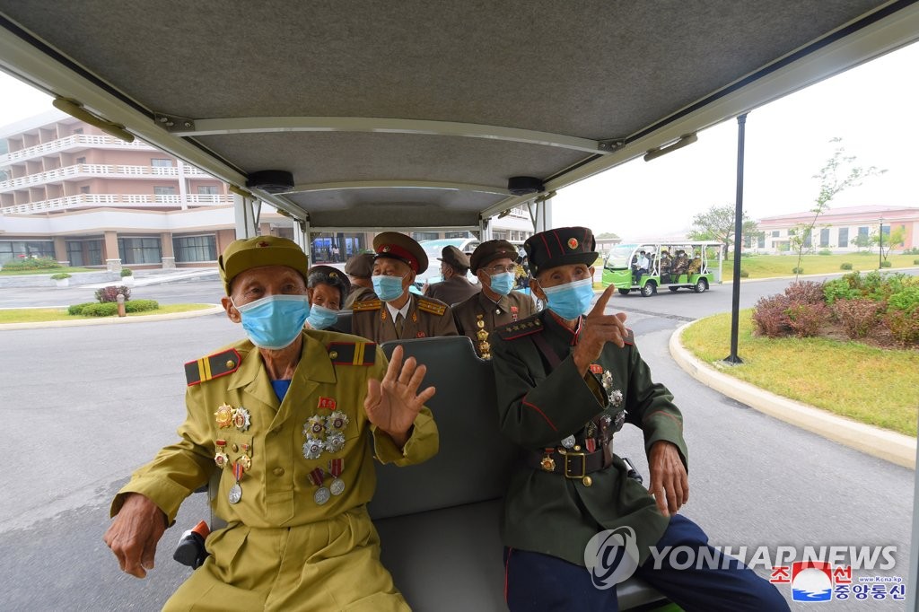 朝鲜举行第七届全国老兵大会 朝鲜举行第七届全国老兵大会