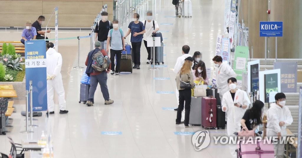 资料图片：图为仁川国际机场第一航站楼，摄于8月3日。 韩联社