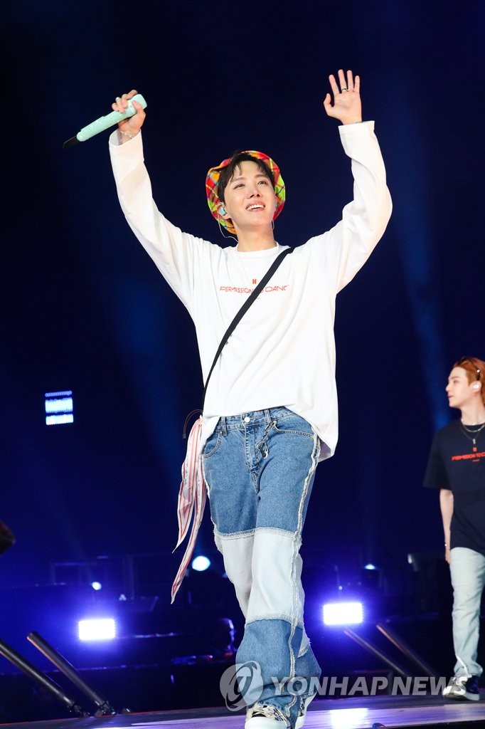 防弹成员j-hope