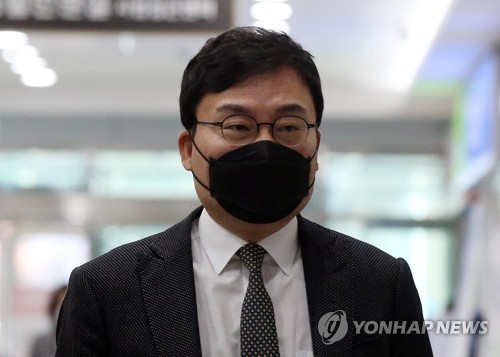 1月12日，在全州地方法院，李相稷出庭受审。 韩联社