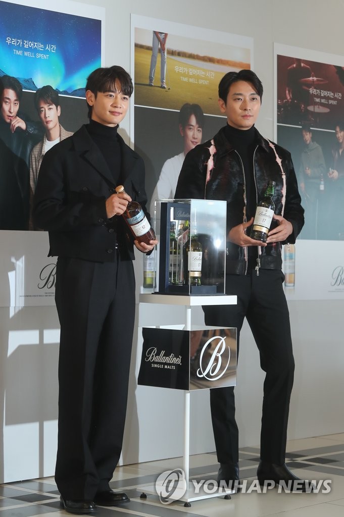 朱智勋和SHINee珉豪