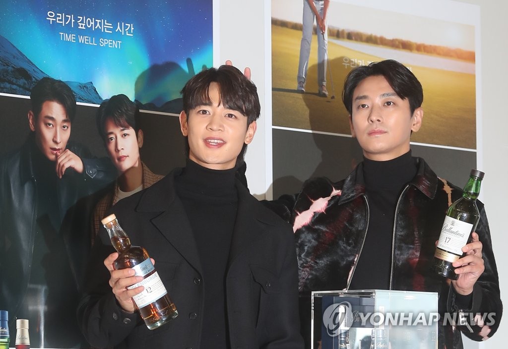 朱智勋和SHINee珉豪