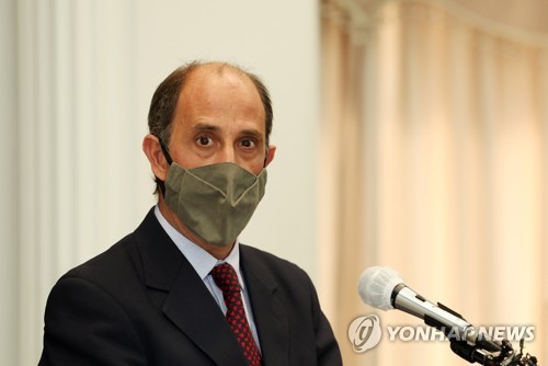 2月23日，在位于首尔市中区的首尔新闻中心，联合国朝鲜人权问题特别报告员托马斯·奥赫亚·金塔纳举行记者会。 韩联社