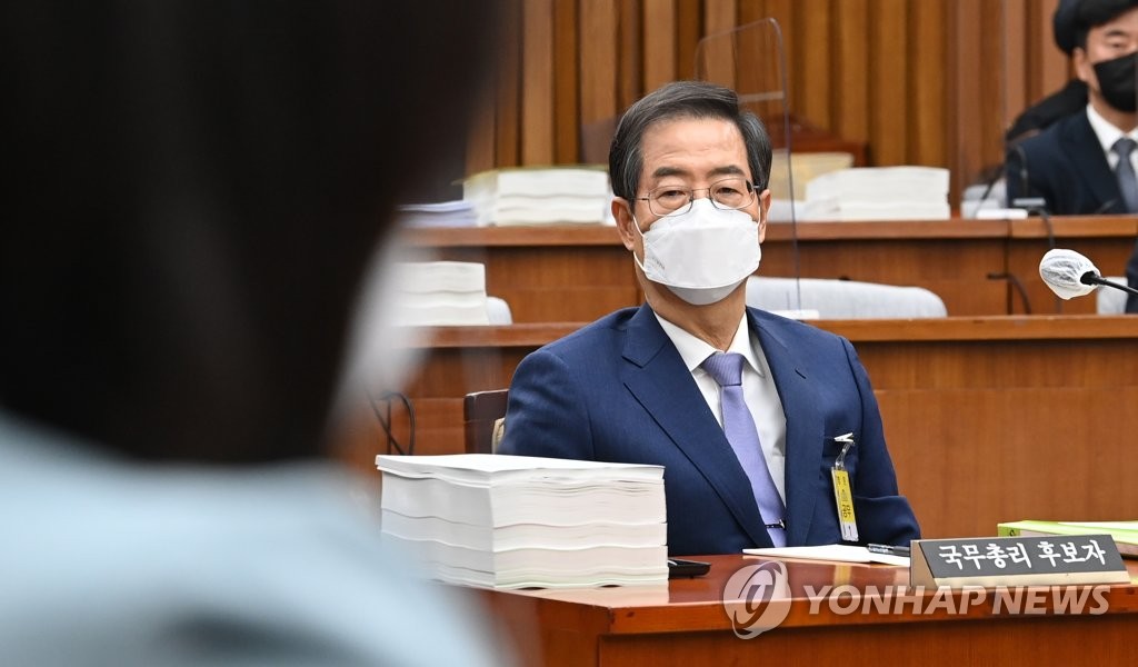 4月26日，在国会，国务总理被提名人韩悳洙出席人事听证会。 韩联社/国会摄影记者团