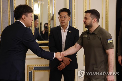 乌克兰议会代表团或下月初访韩