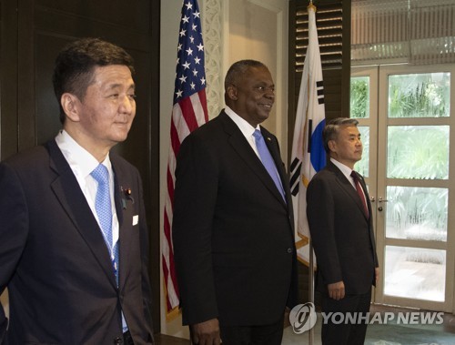 详讯：韩美日防长会晤共商对朝合作方案