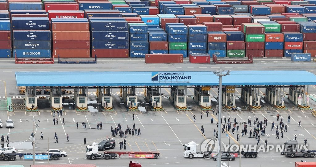 资料图片：全罗南道光阳港出入口 韩联社