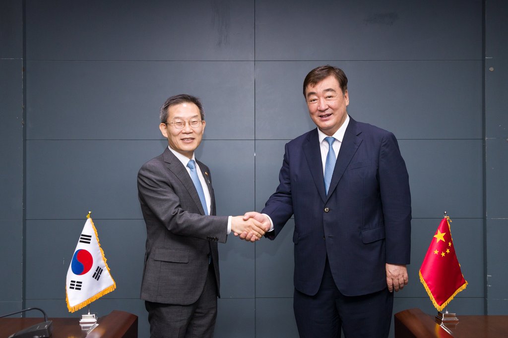 韩科技部长会见中国大使