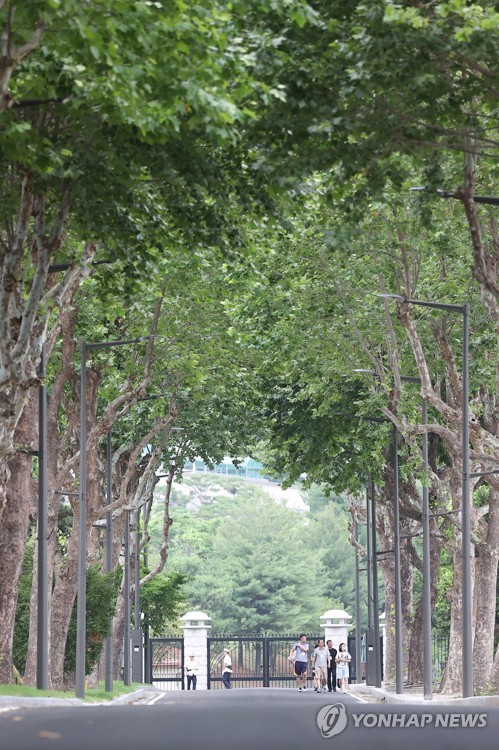 漫步首尔龙山公园