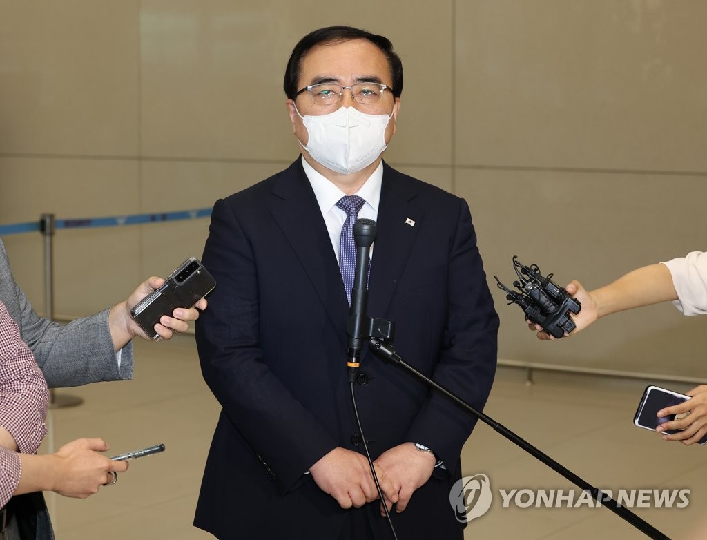 韩国安首长：与日方探讨韩日首脑会谈具体日期
