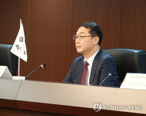 9月7日，在日本东京外务省，韩美日举行对朝代表会谈。图为韩国外交部韩半岛和平交涉本部长金健发言。 韩联社