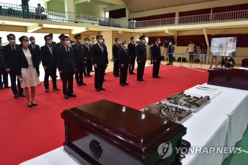 韩国移交88具在韩中国人民志愿军遗骸