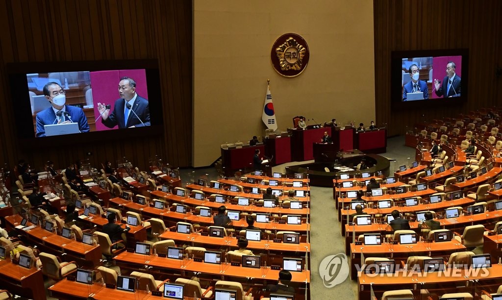 韩新政府首次国会问政会结束 朝野激烈交锋