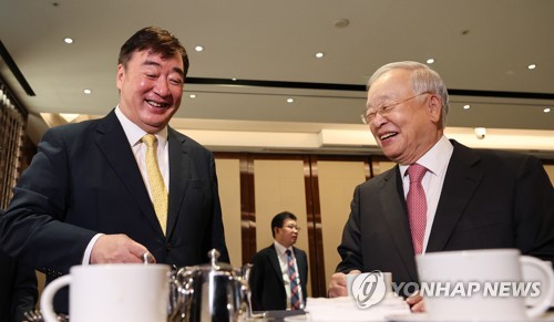 中国驻韩大使出席韩财界座谈会