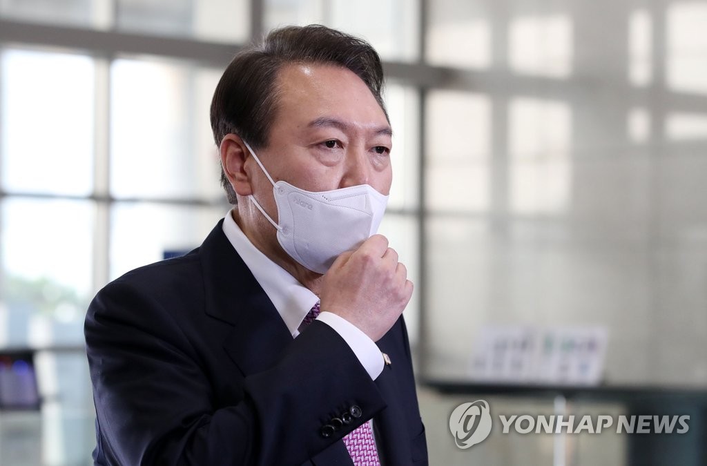 韩总统室：专机拒载个别媒体归因于假新闻