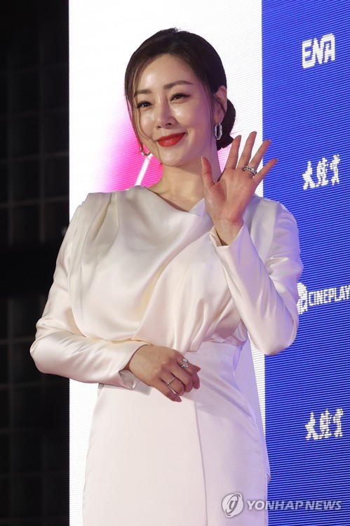 演员吴娜拉
