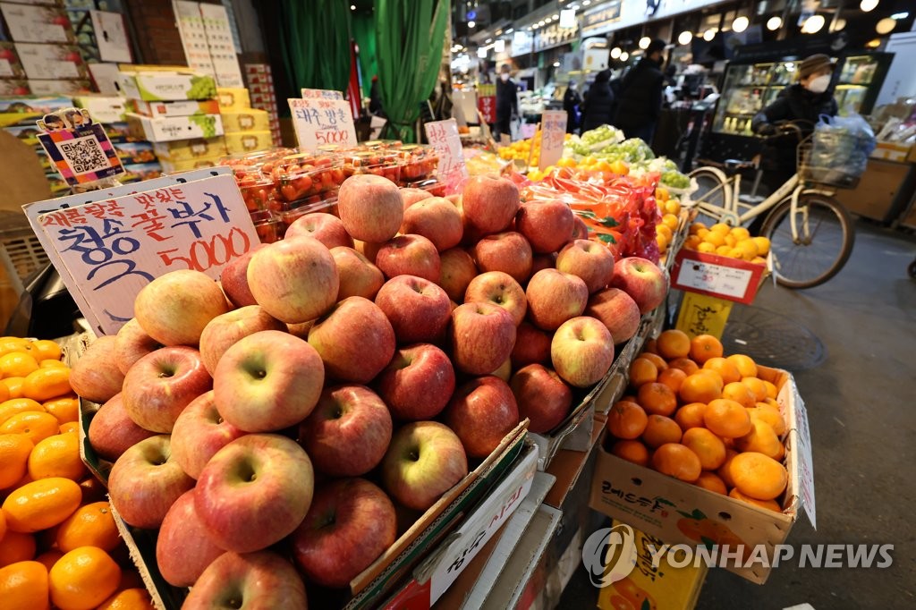 资料图片：传统市场一角 韩联社