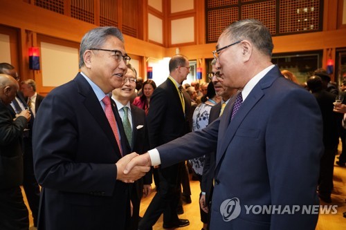 韩外长吁中俄强硬应对朝鲜挑衅