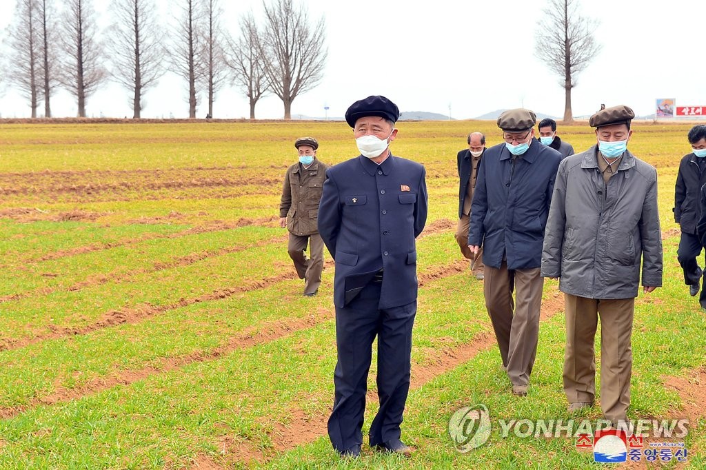 朝鲜召开内阁党委全会讨论扩大农业生产对策