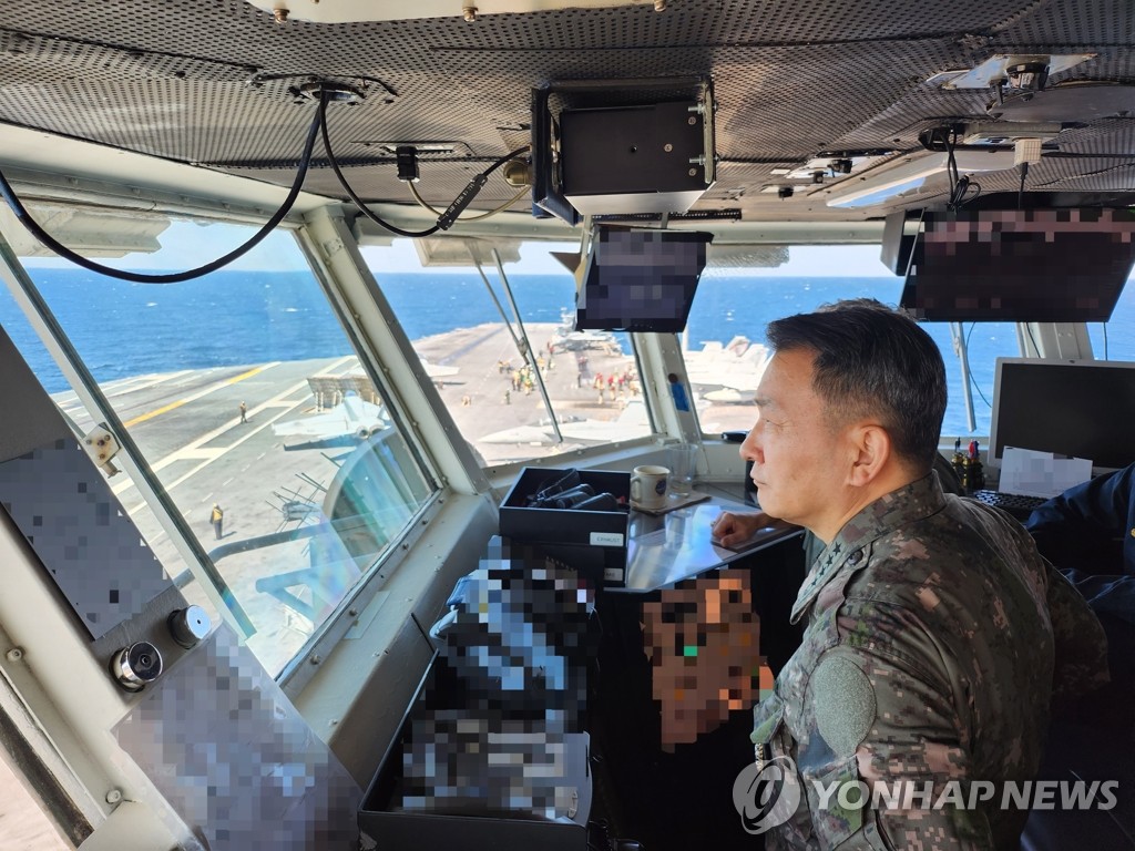 韩联参议长登美核航母指导韩美海上联演