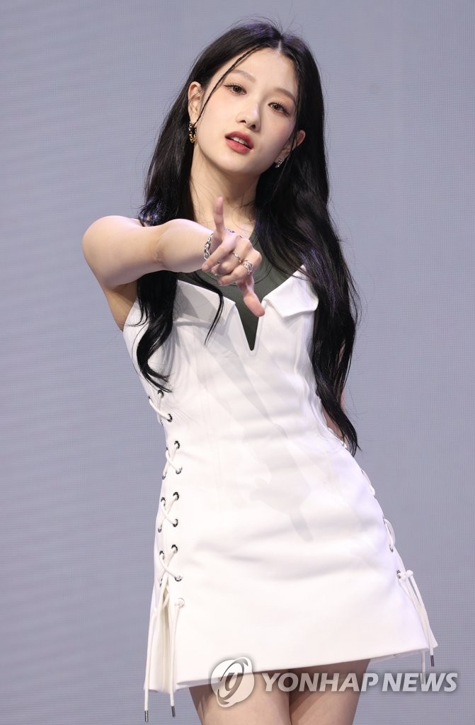成员李瑞渊