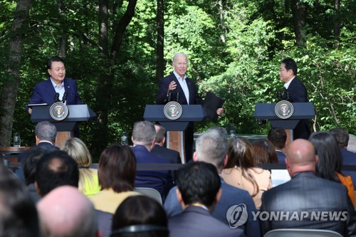 韩政府：韩美日合作与韩中关系互不冲突