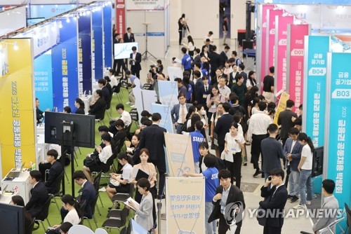 详讯：韩8月新增就业人口26.8万人 失业率2%