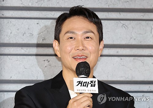 演员吴政世