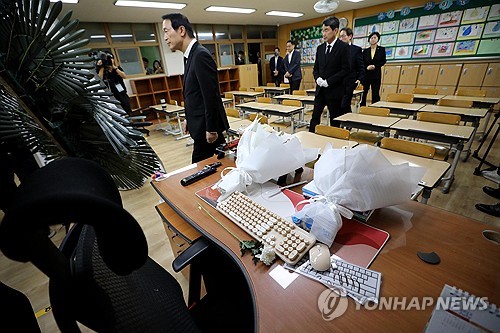 韩教育部：不会惩戒参加集体追悼活动教师