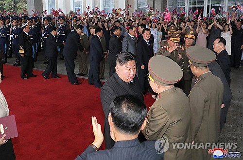 详讯：韩国防部证实金正恩访俄 密切关注朝俄军火交易