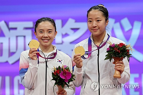亚运乒乓女子双打韩国摘金