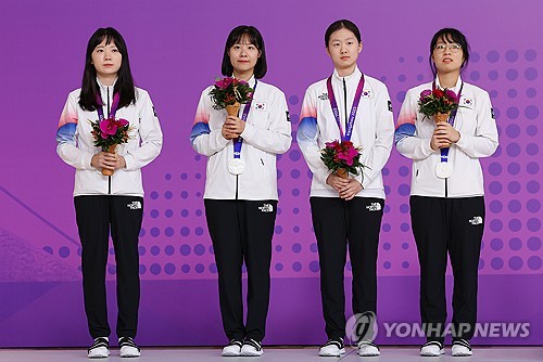 韩国围棋女团摘银