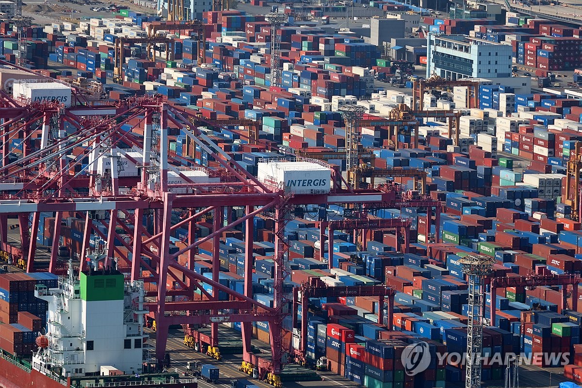 韩国11月前10天出口同比增3.2% | 韩联社