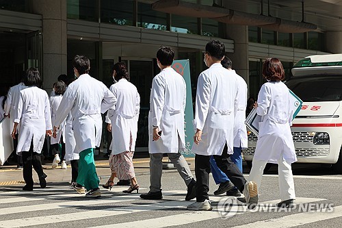 韩法院下周裁定是否中止政府医学院扩招案