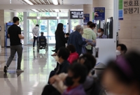 병원단체 '3천명증원' 제안 알려지자 의사들 '신상털기' 나섰다