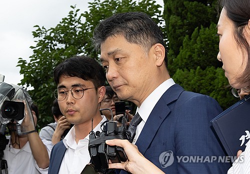 韩IT巨头Kakao创始人涉嫌操纵股价被批捕