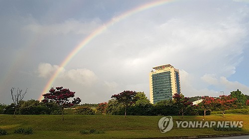 雨后彩虹