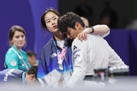 [올림픽] '서건우 구하고' 경고받은 오혜리 코치 "뒷일 생각 안 했다"