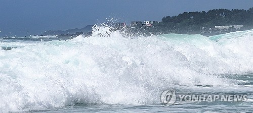 台风“珊珊”逼近