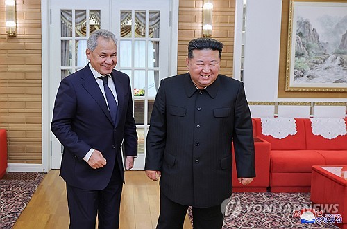 金正恩会见绍伊古