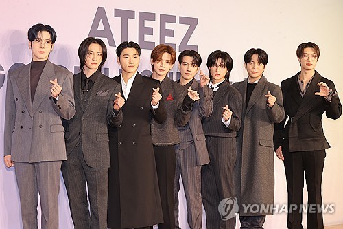 ATEEZ迷你专辑登顶美公告牌200强专辑榜