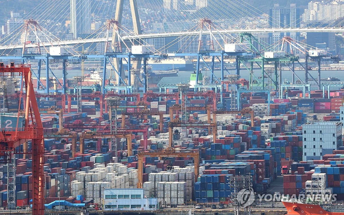 资料图片：图为釜山港，摄于2024年11月29日。 韩联社
