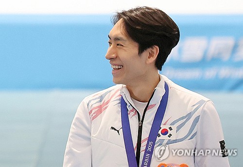 2-time Olympic speed skating champion Lee Seung-hoon retires from nat'l team