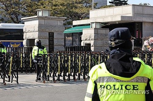 ### 윤석열 대통령, 헌법재판소 탄핵심판 마지막 변론서 거대 야당 비판