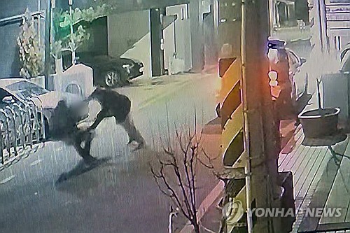 올해 경찰 현장서 실탄 발포 딱 한 번…테이저건은 245회 – 폰테크 달인