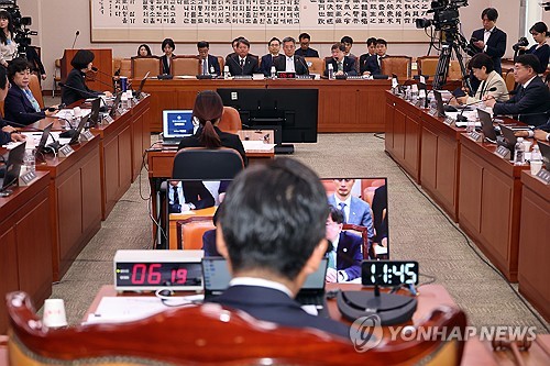 DP pushes bill halting criminal trials for president-elect