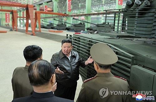 (2nd LD) N. Korea's Kim inspects tank factory, voices satisfaction over indigenous tanks