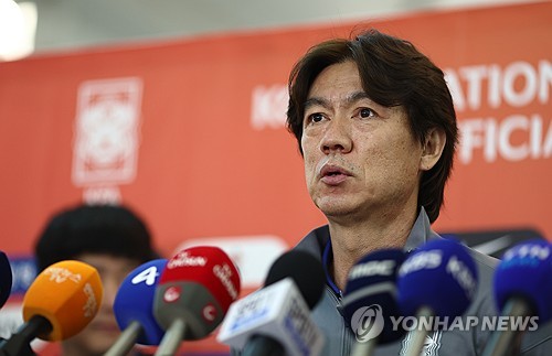 World Cup ticket within reach; S. Korea coach not about to push banged-up Son Heung-min