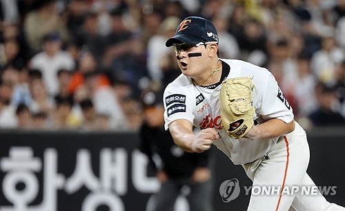 Eagles closer Kim Seo-hyeon tops KBO All-Star fan voting with record total