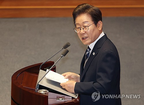Lee nominates new chief of Constitutional Court